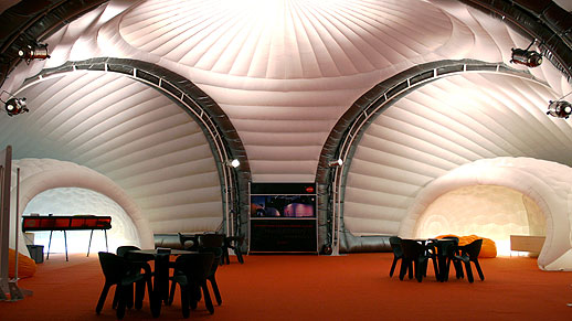 Ten reasons to choose a Dryspace inflatable structure